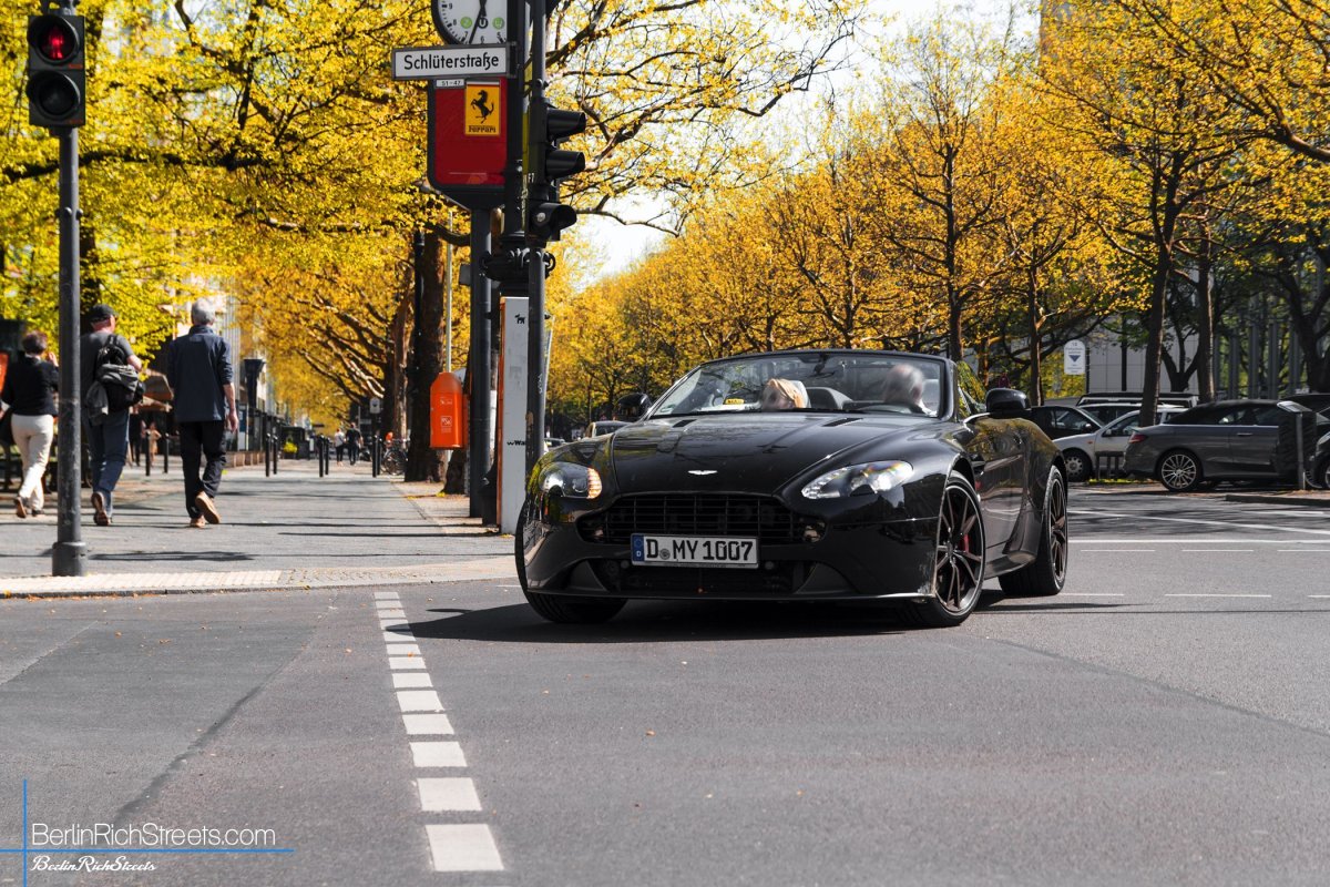 Aston Martin V8 Vantage N430 Roadster spotted in Berlin — BerlinRichStreets